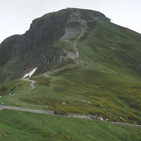 Au Creux De La Vallee Holiday home Brezons